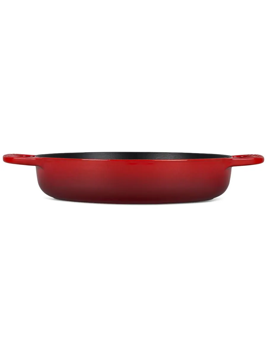 Сотейник чугунный Le Creuset Signature Everyday Pan, 3,2 л, 28 см — изображение 2 из 5, красный