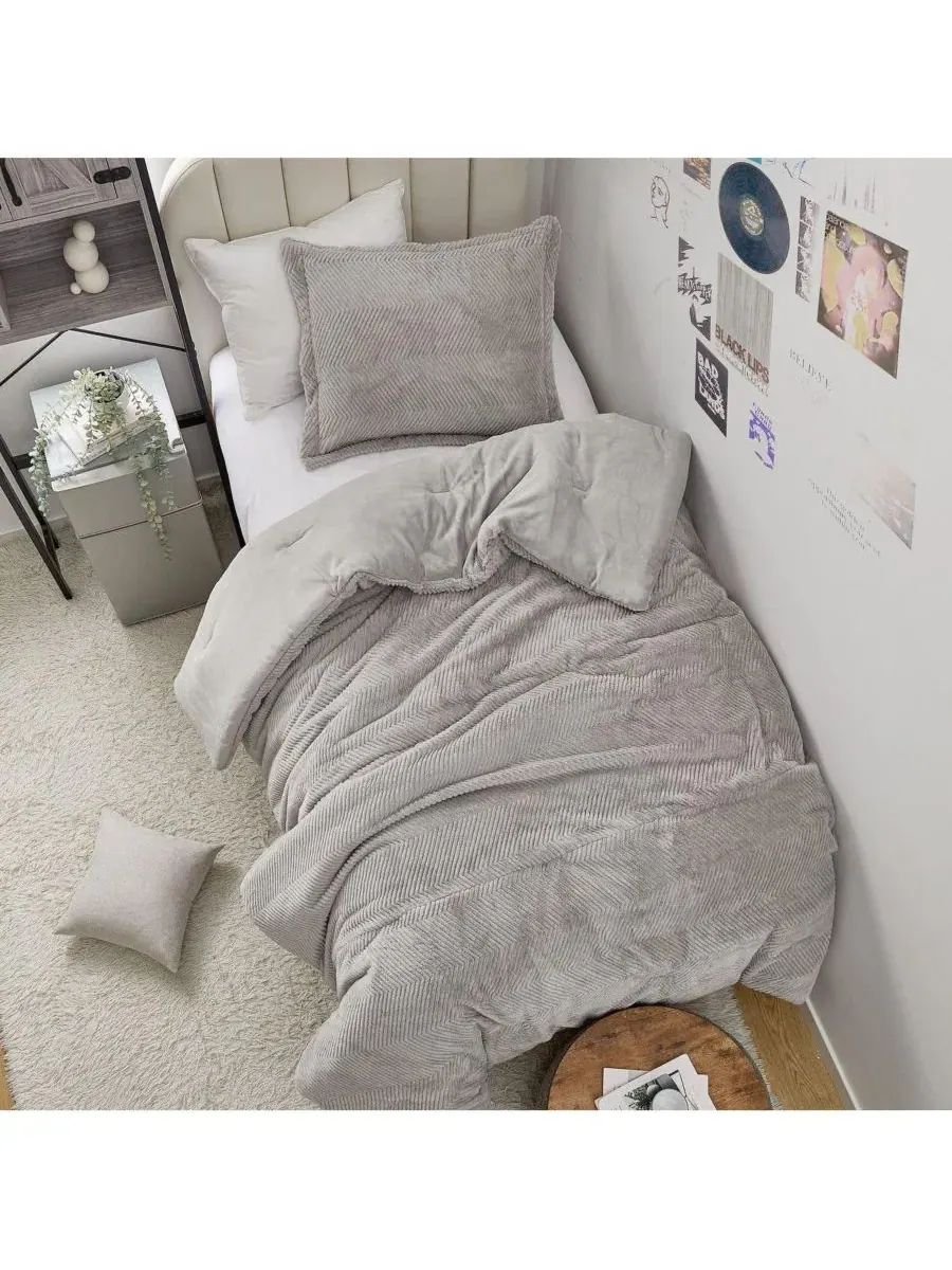 Комплект oversize-одеял Peak of Cozy Coma Inducer — изображение 2 из 4, серый