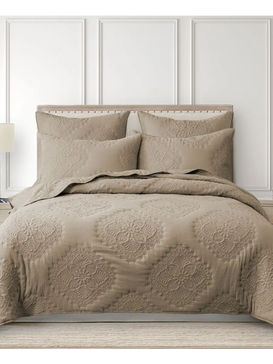 Комплект из 2 наволочек, вышитых муслином, европейского размера Levtex, Taupe, European Sham Set — изображение 4 из 4, тауп
