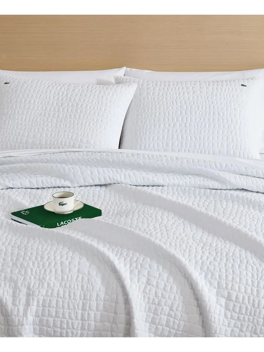Комплект стеганого покрывала Croc Scale Cotton из 2 предметов, Twin Lacoste Home — изображение 3 из 7, белый