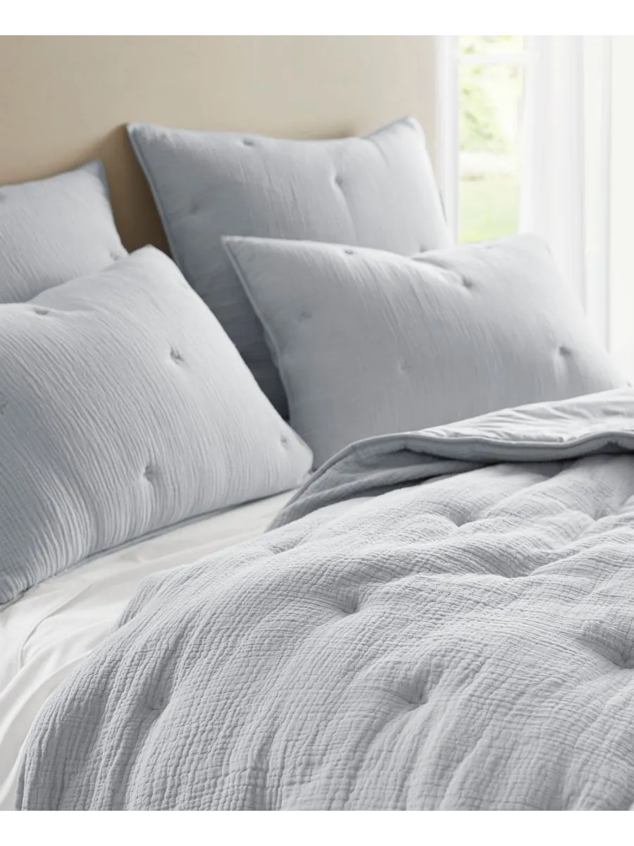 Комплект постельного белья Breeze Cotton с вышивкой, 3 предмета, размер King Harbor House — изображение 10 из 10, синий