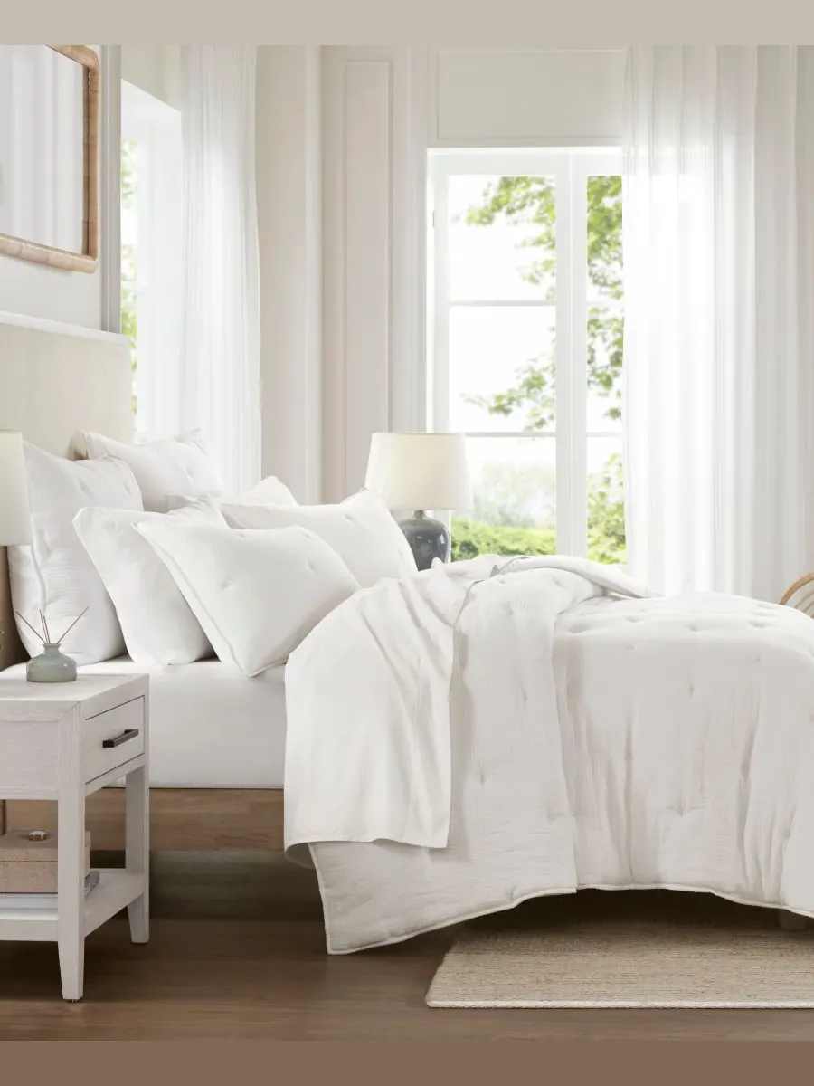 Комплект постельного белья Breeze Cotton с вышивкой, 3 предмета, размер King Harbor House — изображение 9 из 10, белый