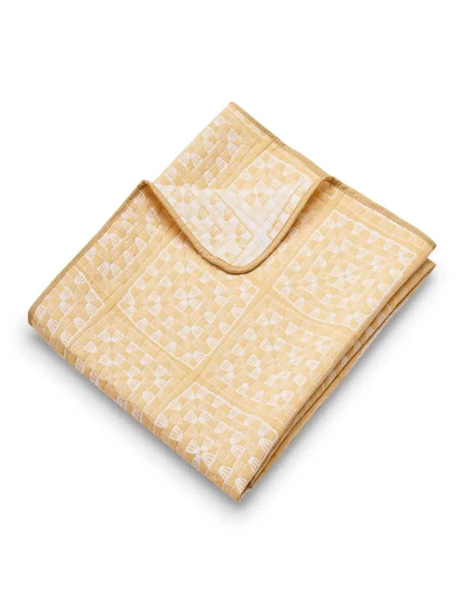 Двусторонний жаккардовый плед «Бабушкины квадраты», 127 x 152 см Greenland Home Fashions — изображение 5 из 7, золото