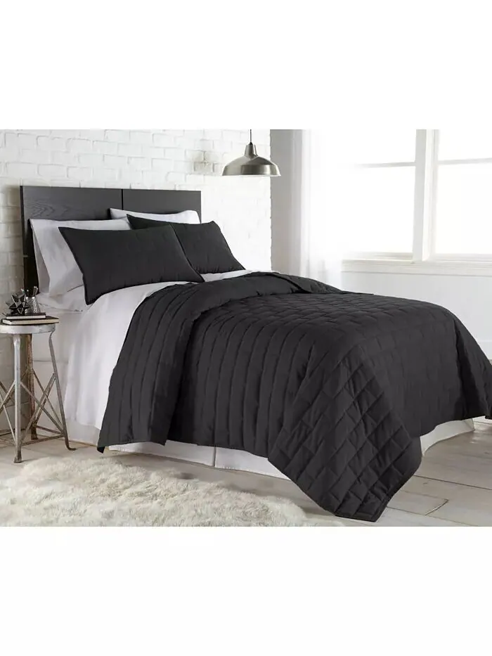 Легкий комплект одеял из трех предметов для фермерского дома Southshore Fine Linens — изображение 1 из 4, черный