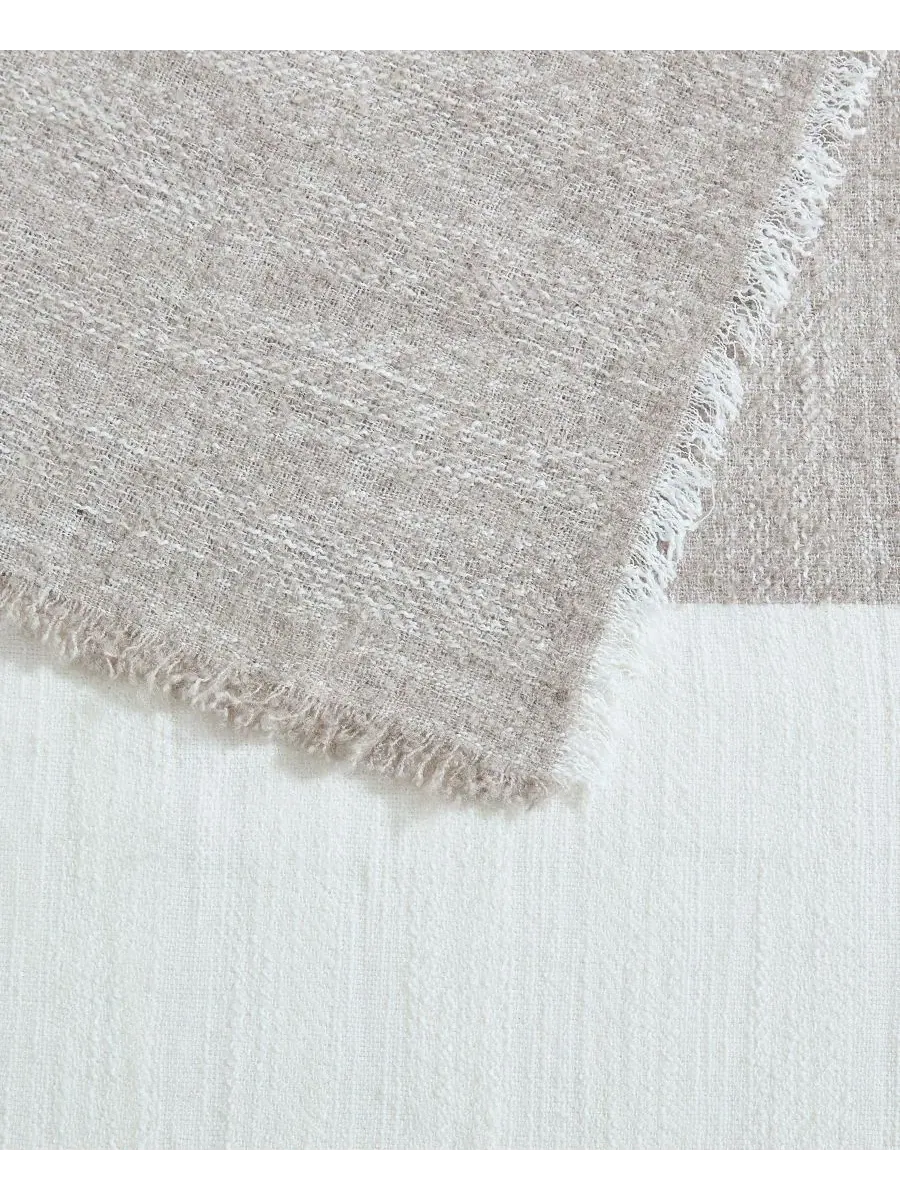 Плед-покрывало Ventura Woven Throw, 127 x 178 см Palm Aire — изображение 4 из 5, бежевый