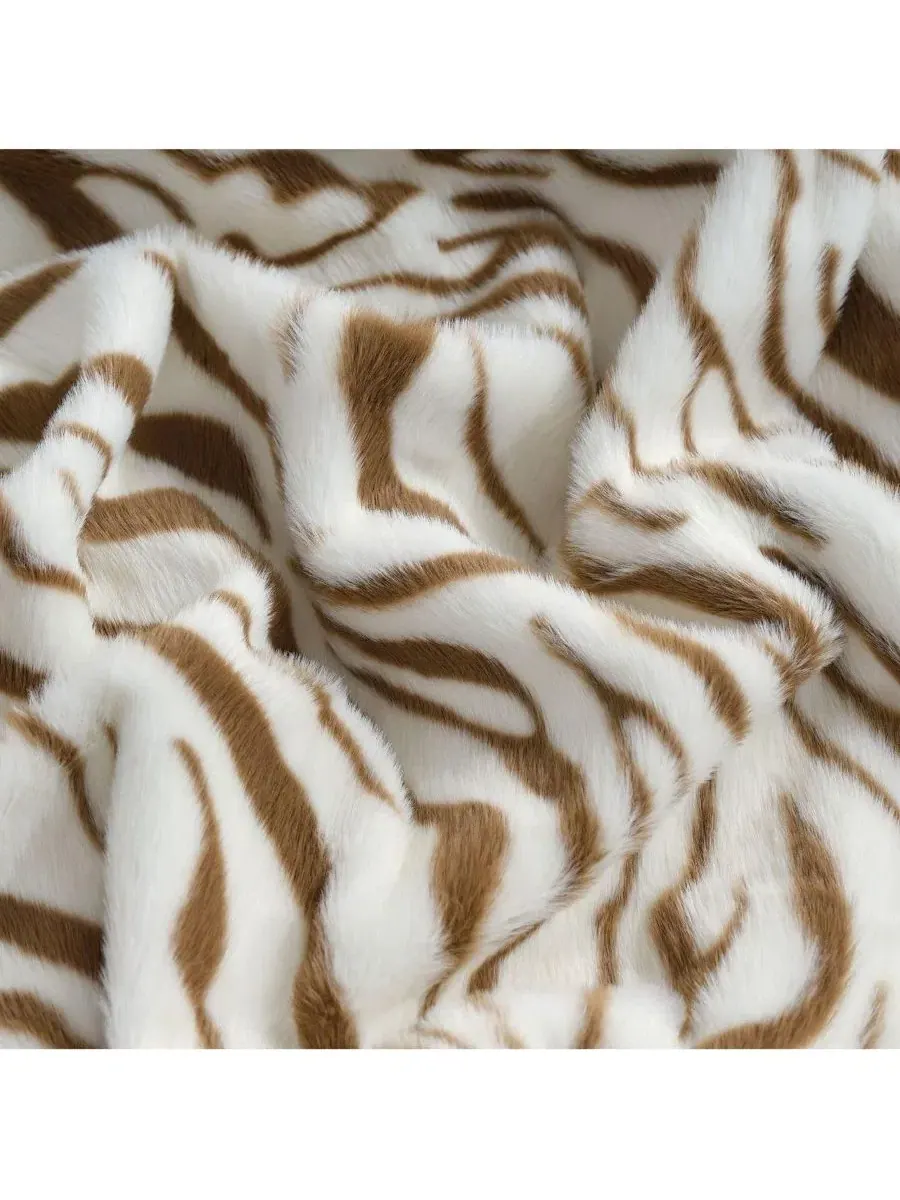 Уютный комплект постельного белья Serengeti Oversized Comforter Set Coma Inducer, Giraffe — изображение 4 из 4