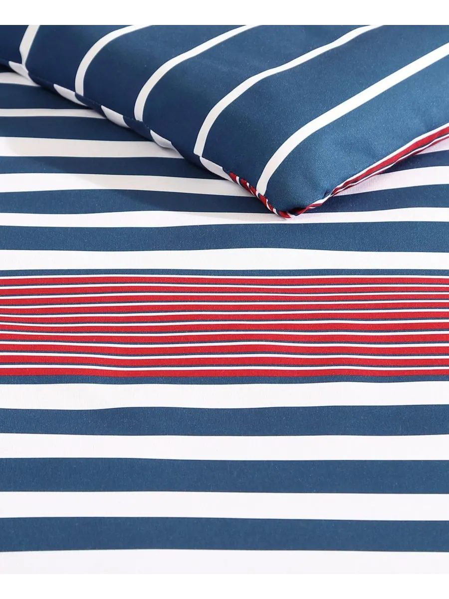Комплект постельного белья Kennedy Stripe из 3 предметов, размер Full/Queen Nautica — изображение 4 из 5, синий/белый/красный