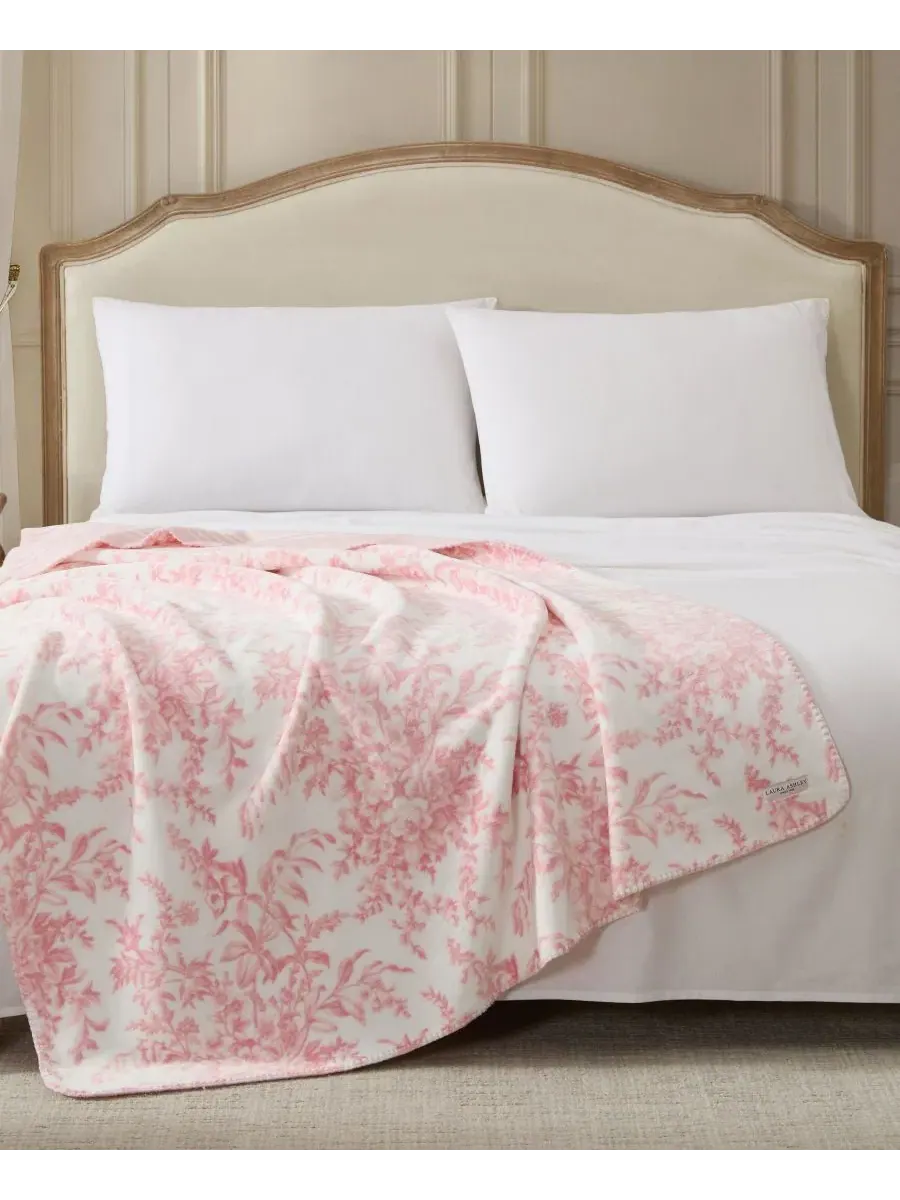 Двусторонний плед Bedford из плюша с принтом, 178 x 127 см Laura Ashley — изображение 5 из 5, бледный розовый