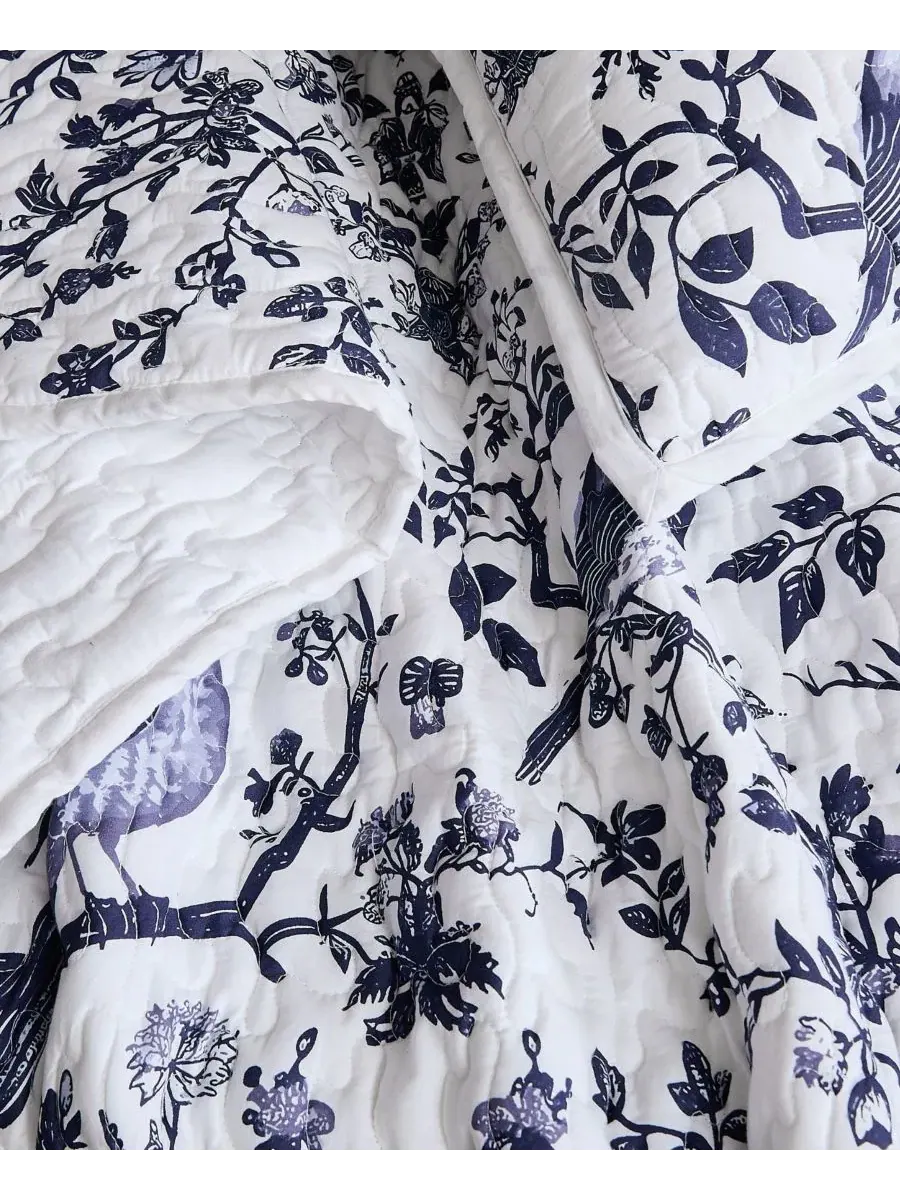 Комплект стеганого покрывала Ava Floral из 2 предметов, Twin/Twin XL Brooklyn Loom — изображение 4 из 4, белый синий