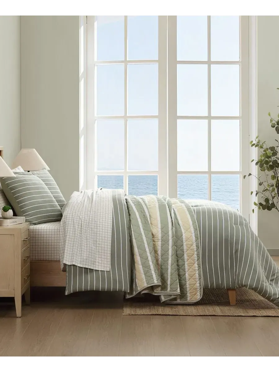 Комплект стеганых одеял Park Stripe, 2 предмета, Twin/Twin XL Nautica — изображение 2 из 6, зеленый белый
