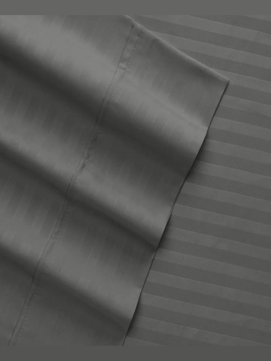 Комплект постельного белья Expressed In Embossed Striped из 4 предметов, размер Queen Ienjoy Home — изображение 9 из 9, серый