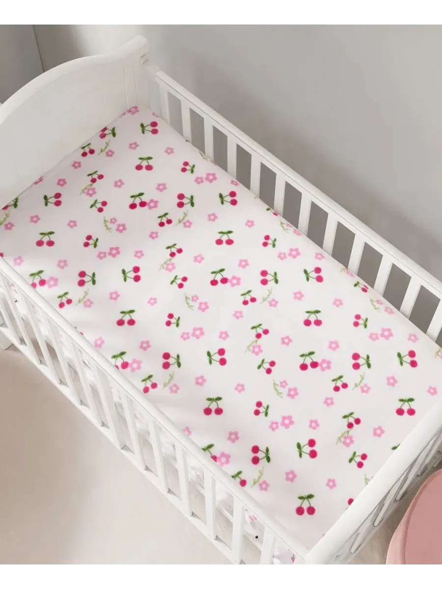 Детский плюшевый плед, 102 x 127 см Juicy Couture — изображение 4 из 6, вишневый