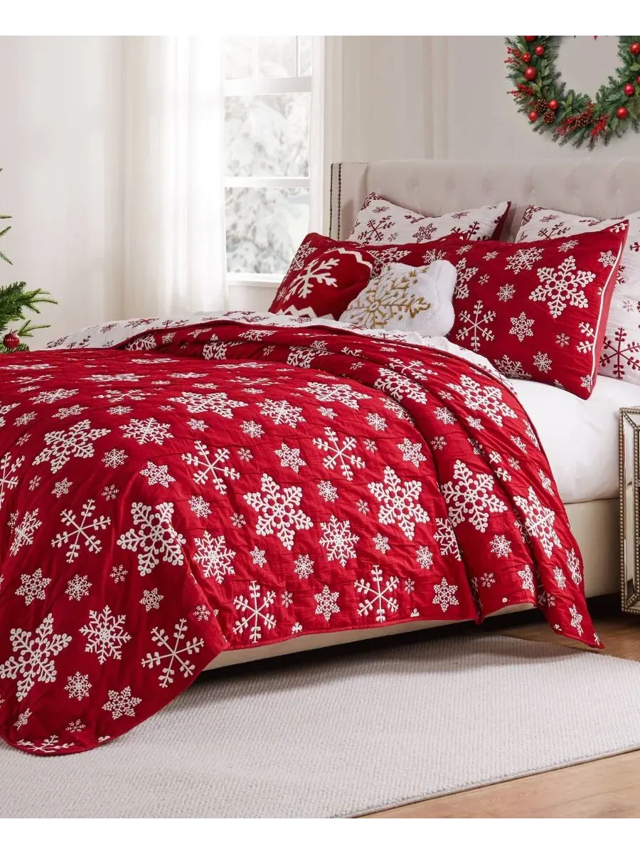 Покрывало мателассе с принтом снежинок, 3 предмета, King Greenland Home Fashions