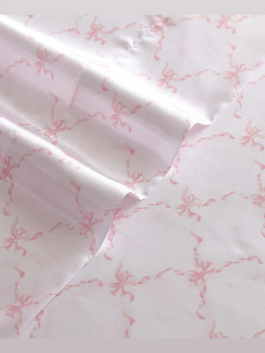 Комплект постельного белья из атласа с принтом, 4 предмета, размер Queen Laura Ashley — изображение 3 из 5, розовый
