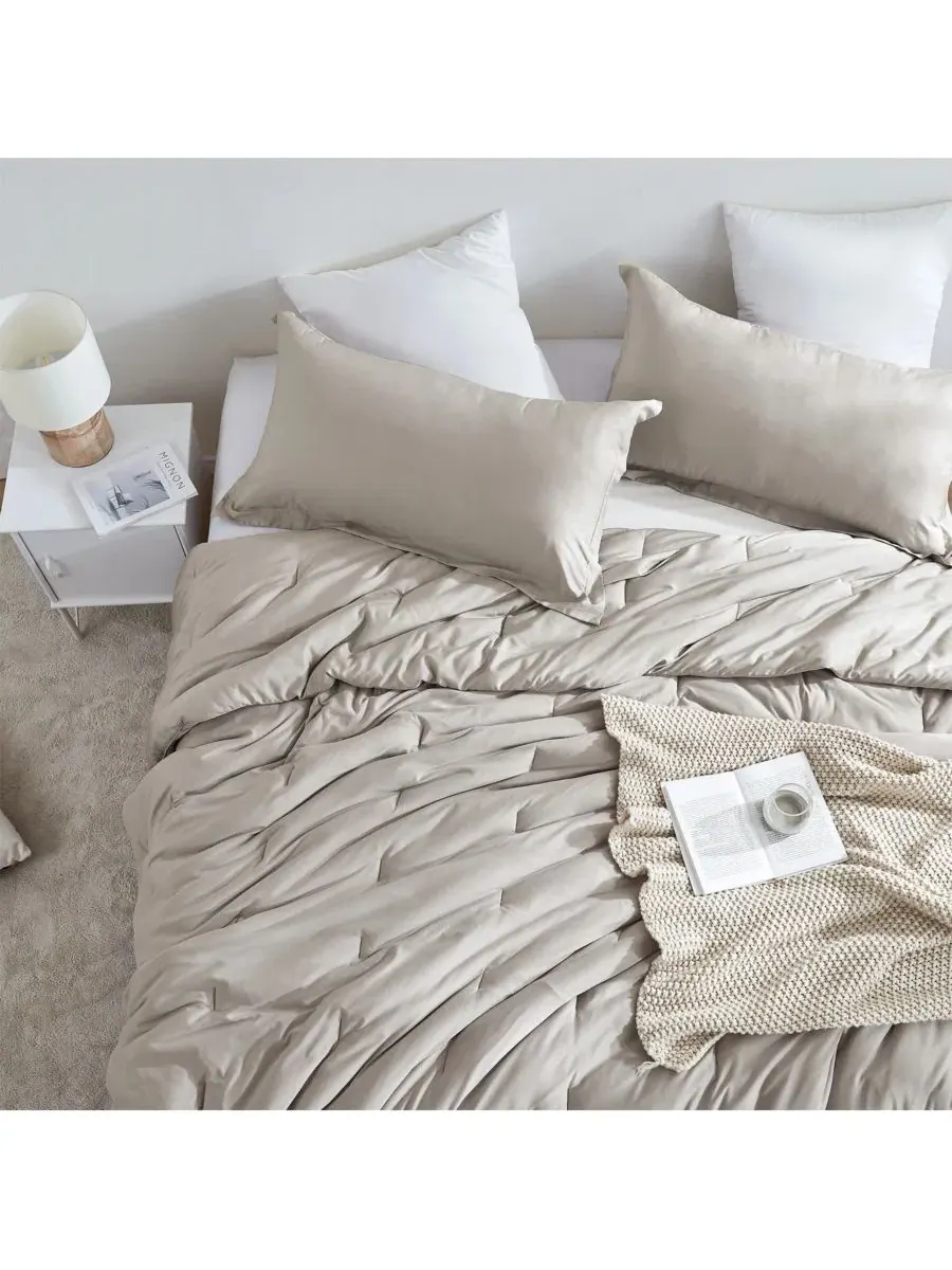 Комплект летнего охлаждающего одеяла Bamlin Butter Oversized Coma Inducer — изображение 1 из 3, бежевый/хаки