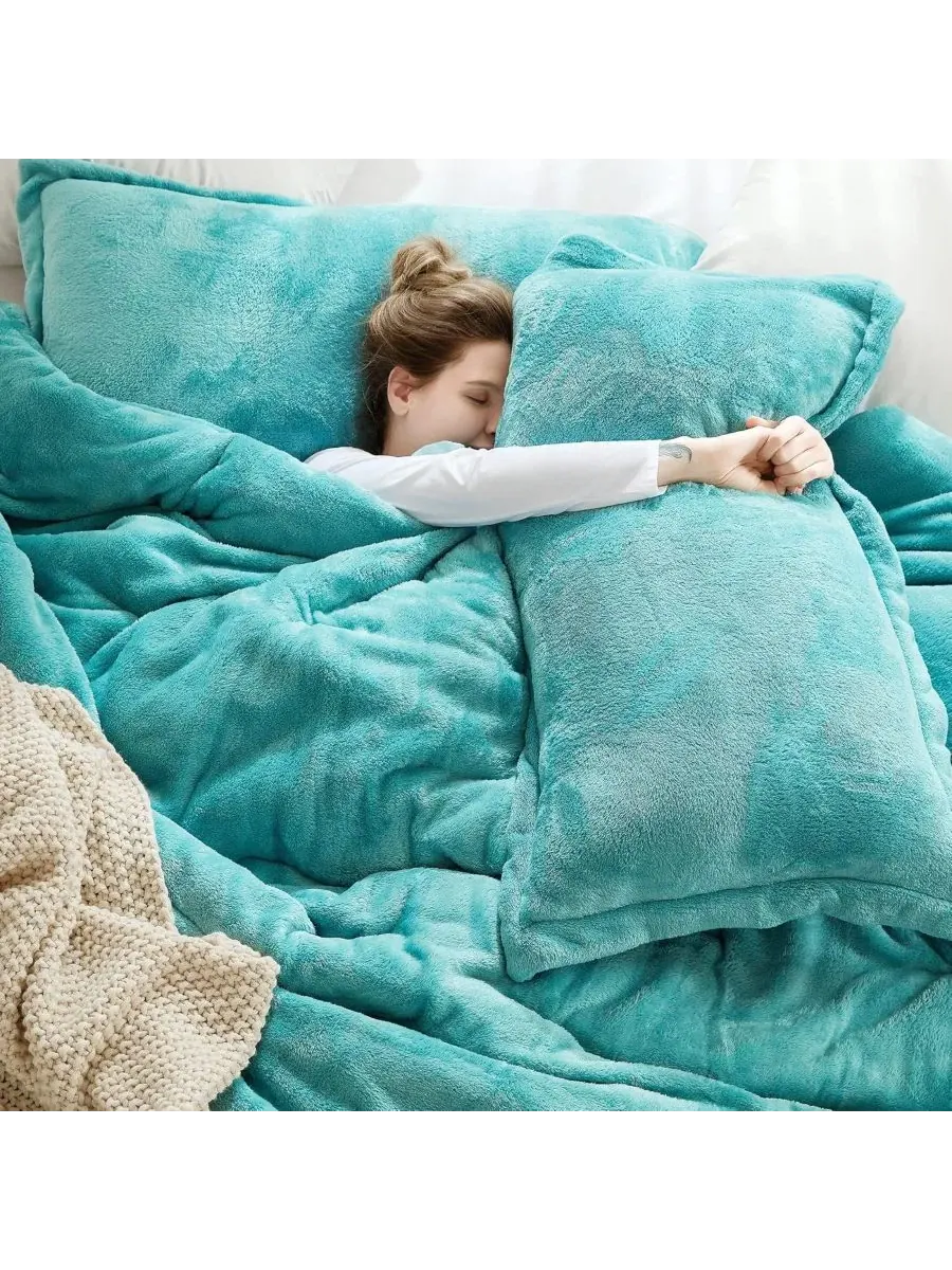 Комплект стеганого одеяла Oversized Me Sooo Comfy Coma Inducer — изображение 7 из 8, бирюзовый