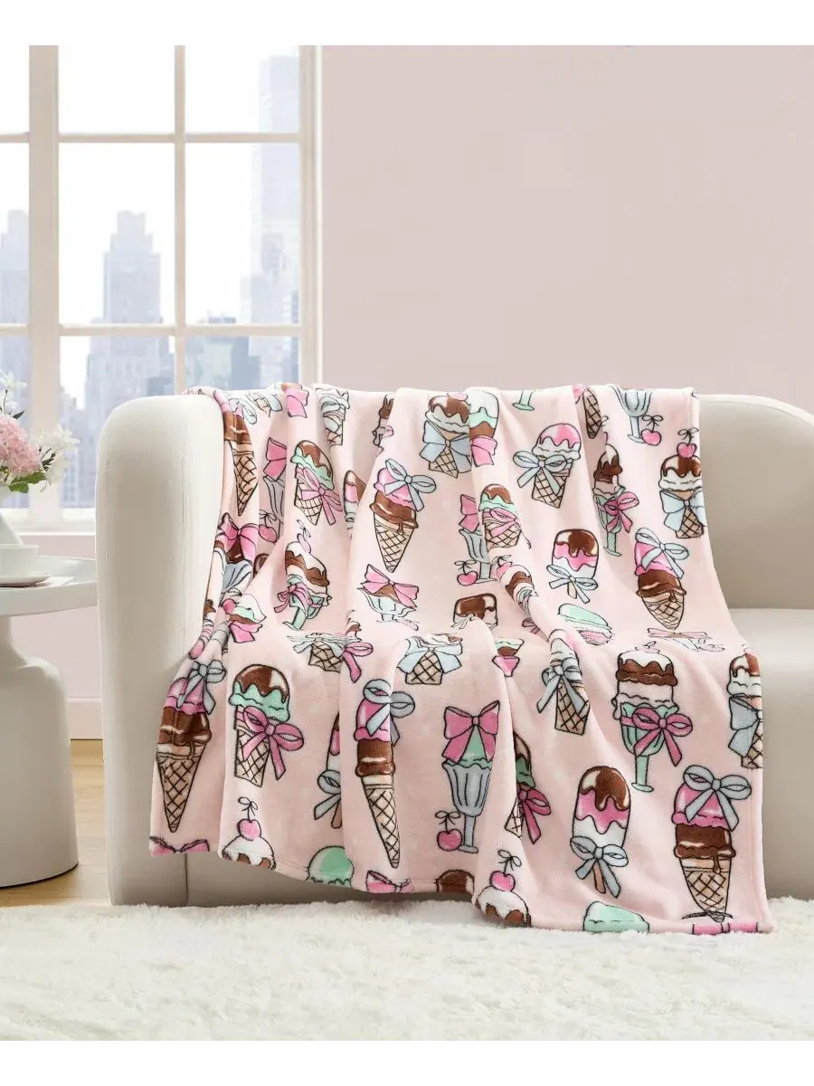Мягкий плед Coquette с принтом «Мороженое», 178 x 127 см Betsey Johnson — изображение 4 из 5, розовый