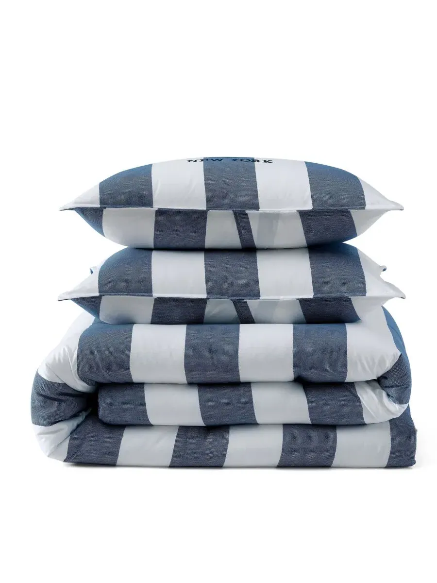Комплект стеганого одеяла Berkeley Stripe Tommy Hilfiger — изображение 7 из 7, белый глубокий синий