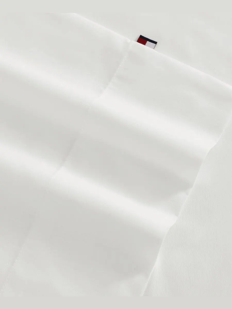 Tommy Hilfiger комплект постельного белья однотонный из хлопка с 180 нитями размер King, 4 предмета — изображение 4 из 5