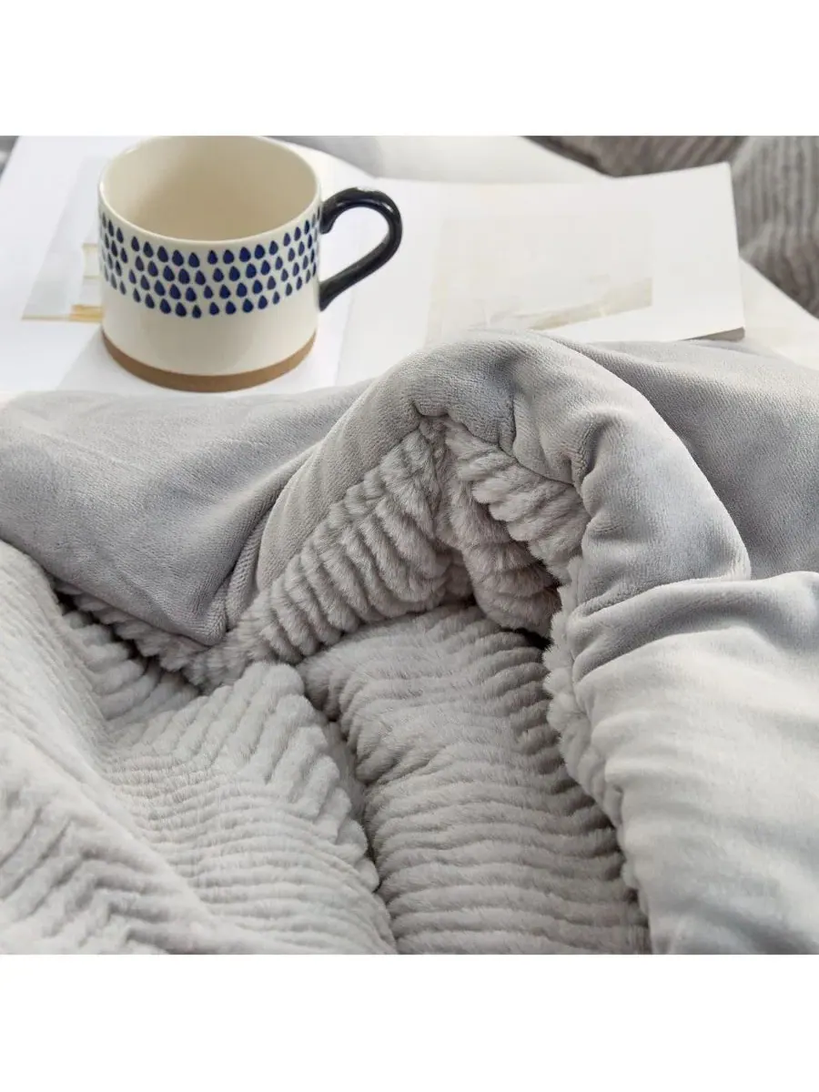 Комплект oversize-одеял Peak of Cozy Coma Inducer — изображение 4 из 4, серый