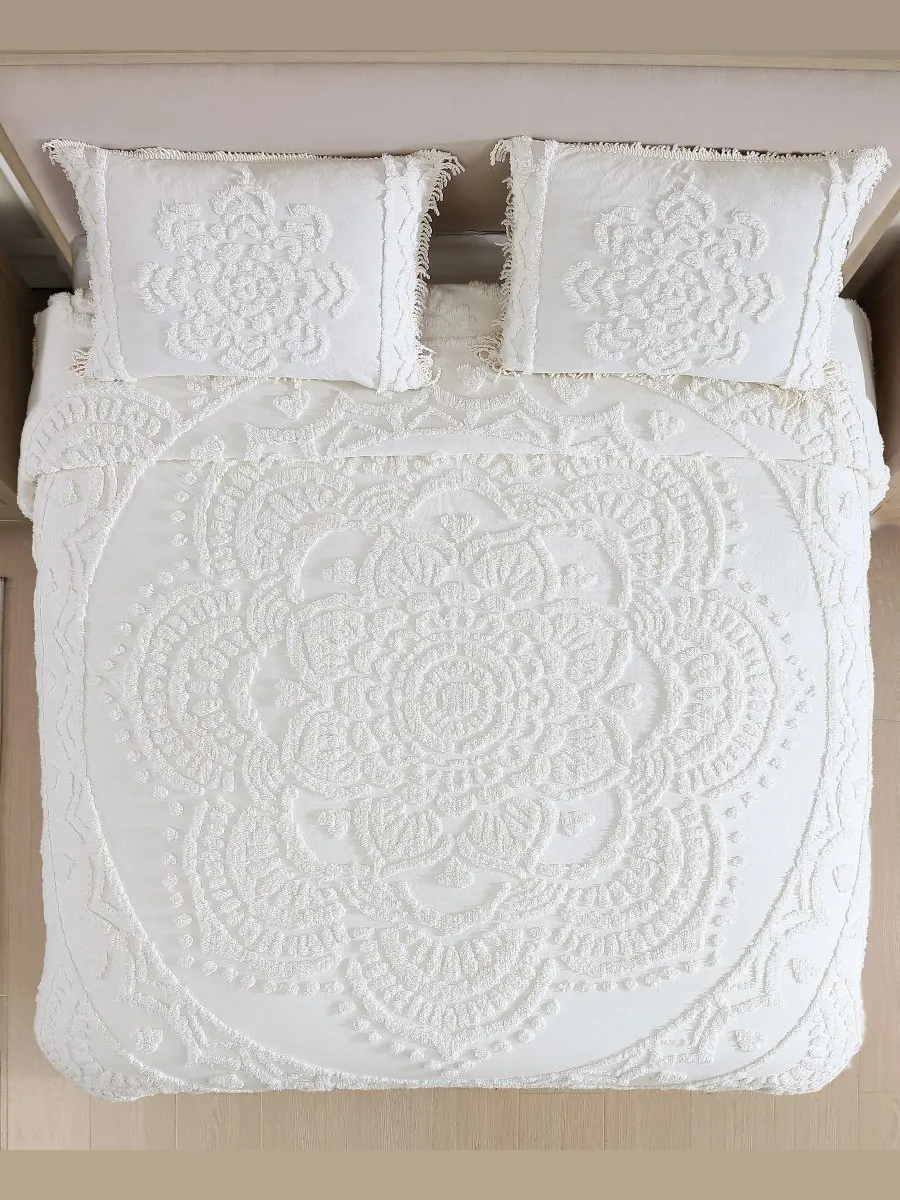 Легкое покрывало из синели lotus, размер full Beatrice Home Fashions — изображение 3 из 4, белый