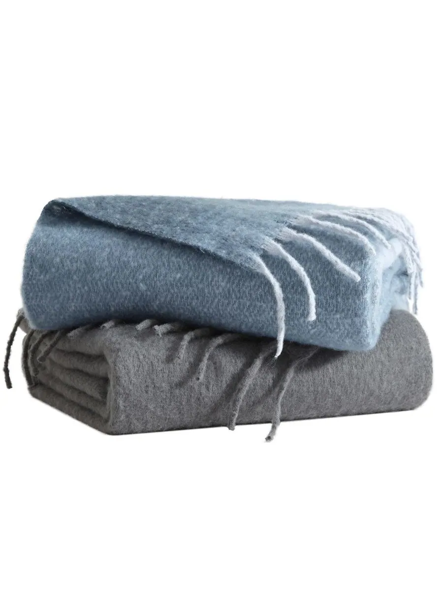 Плед из искусственного мохера, 70 x 50 дюймов Kenneth Cole New York — изображение 1 из 6, темный серый