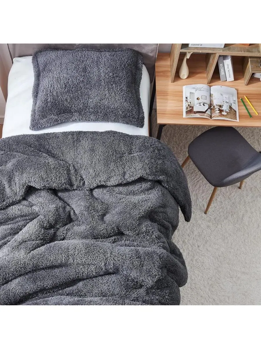 Комплект одеял-комфортер Oversized Shankapotomus Coma Inducer — изображение 3 из 4, серый