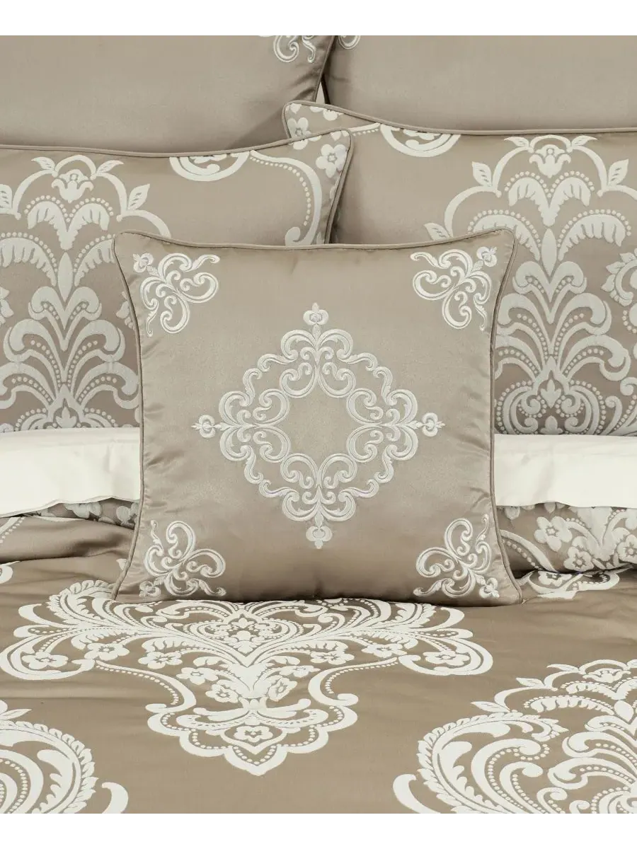 Комплекты постельного белья Potenza Royal Court, песочный, размер 18" Square Decorative Pillow — изображение 2 из 3, бежевый