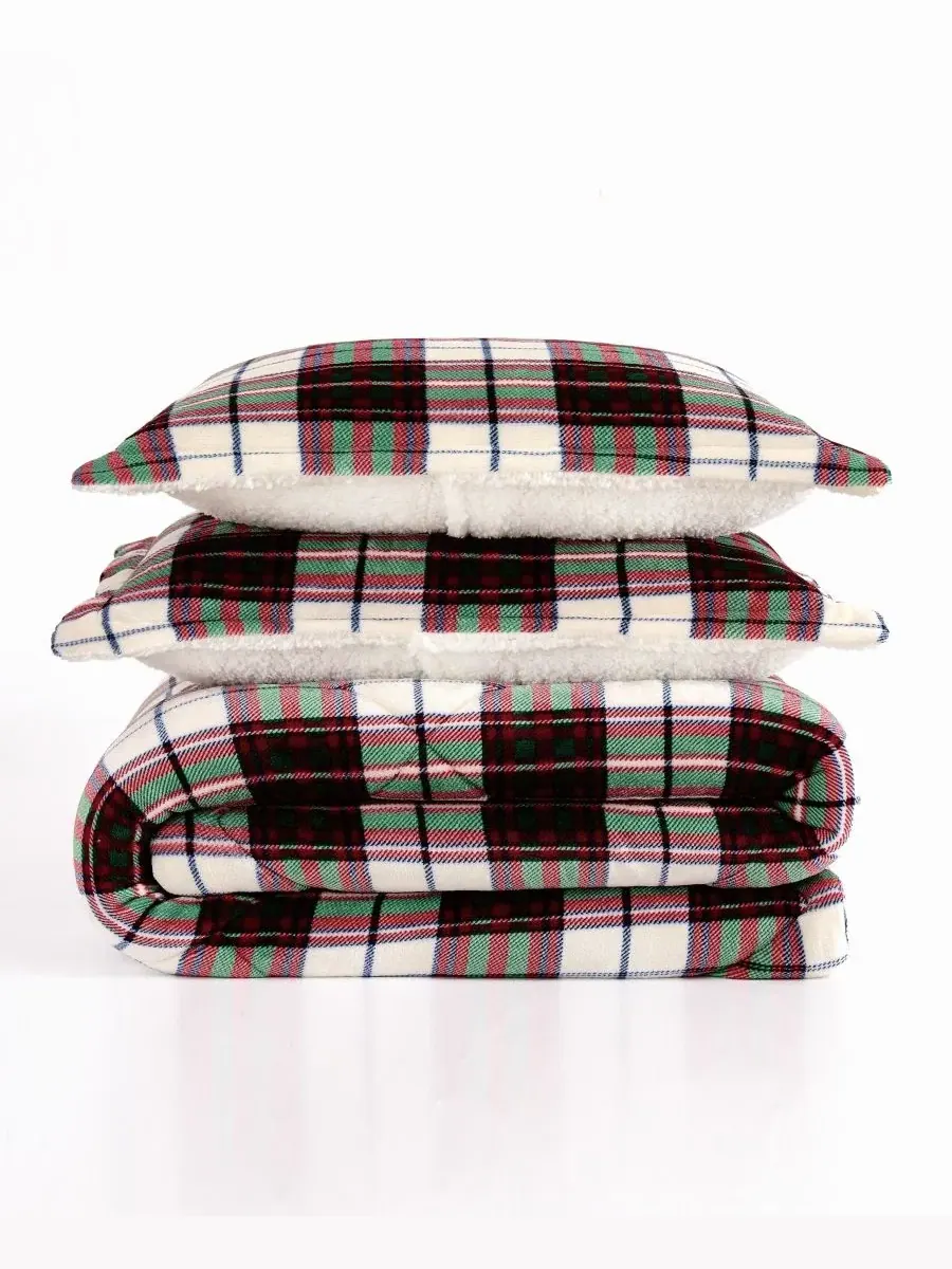 Комплект стеганого одеяла Marlon Plaid, 3 предмета Truly Soft — изображение 5 из 6, красный белый