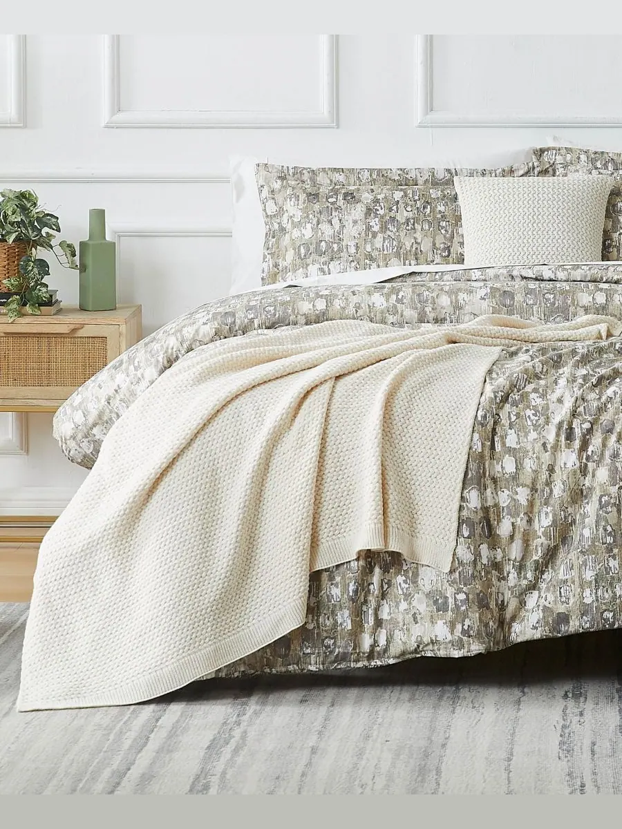 Комплект постельного белья Rhythm из 5 предметов, размер Full/Queen Southshore Fine Linens — изображение 3 из 4, тауп