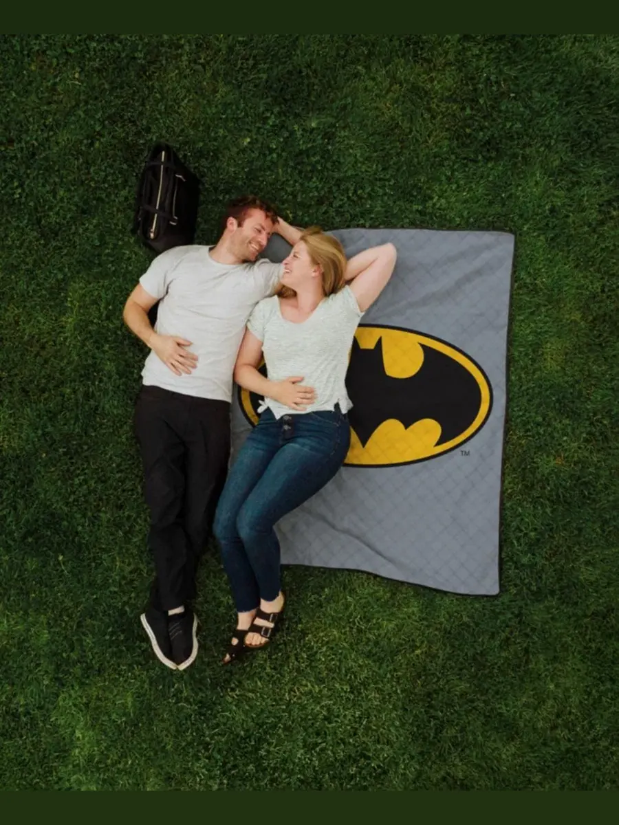 Плед для пикника DC Comics Batman Impresa, 152 x 127 см Oniva — изображение 2 из 4, серый