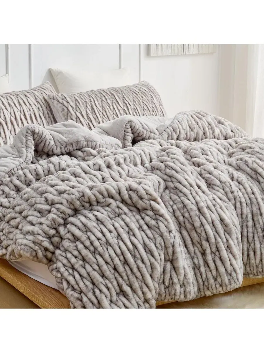 Комплект постельного белья Wrinkle Rolls Chunky Bunny Coma Inducer — изображение 3 из 4, серый