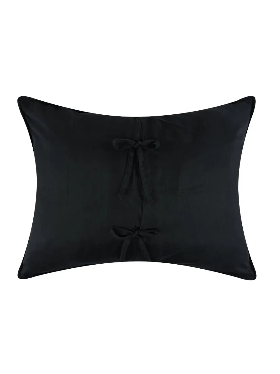 Наволочка на подушку Spinderella Jacquard-Woven Lightweight Pillow Sham, Standard Greenland Home — изображение 3 из 4, черный