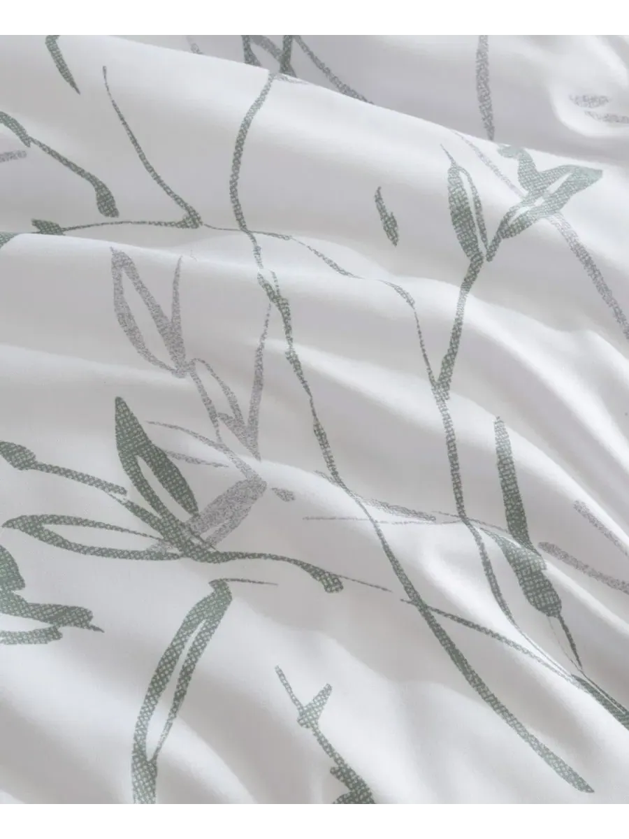 Комплект постельного белья Ink Wash Vine из 4 предметов, Full/Queen Kenneth Cole New York — изображение 9 из 11, зеленый