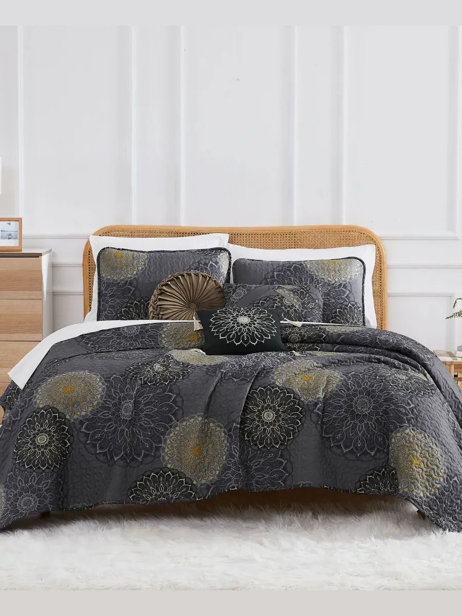 Комплект постельного белья Midnight Floral из 6 предметов, размер Full/Queen Southshore Fine Linens