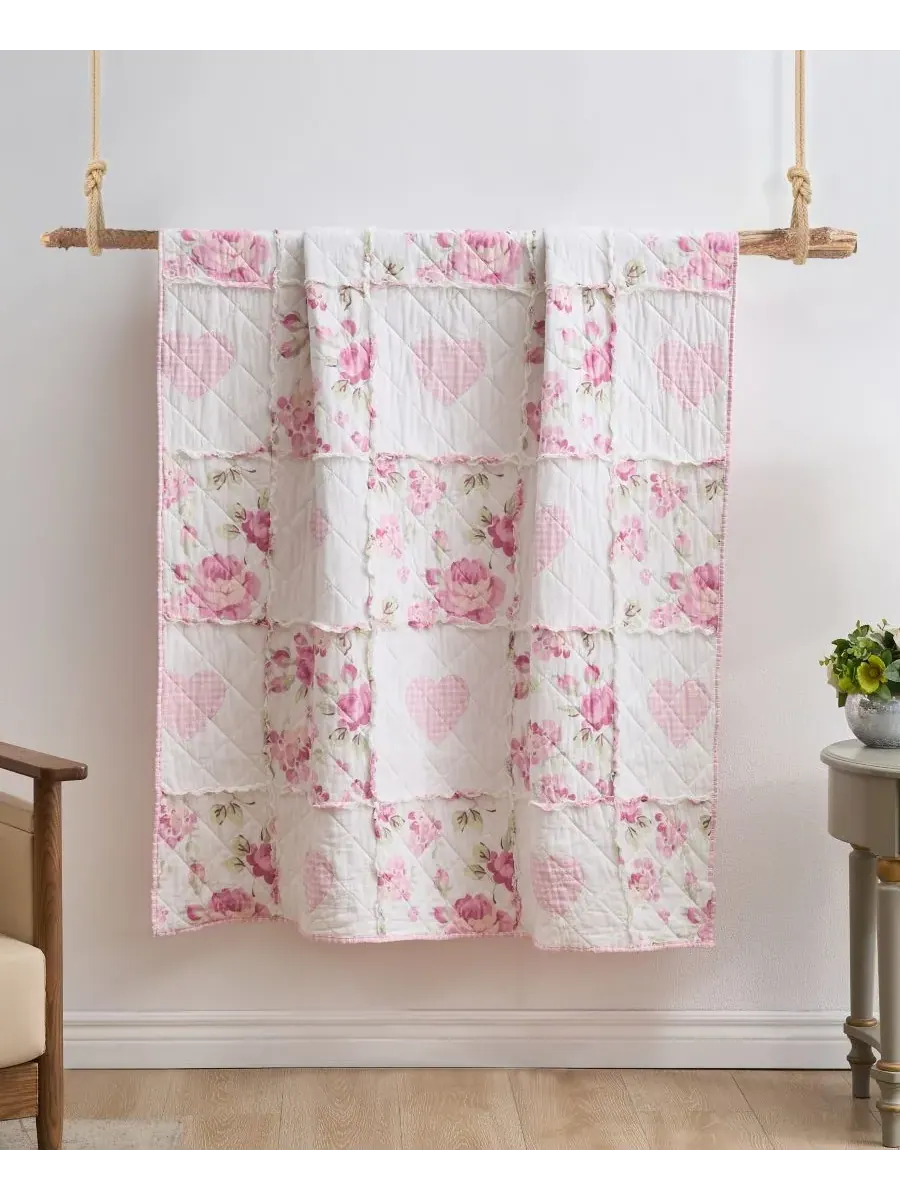 Плед Veronica's Hearts в стиле шебби-шик с оборками, 127 x 152 см Greenland Home Fashions — изображение 2 из 7, розовый