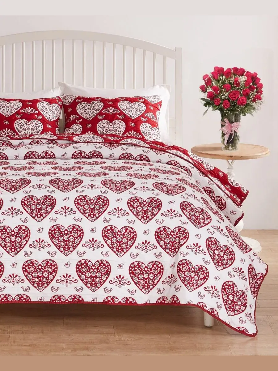 Покрывало мателассе с наволочками, 229x229 см, двустороннее, Lovebirds Woven Jacquard Reversible — изображение 4 из 5
