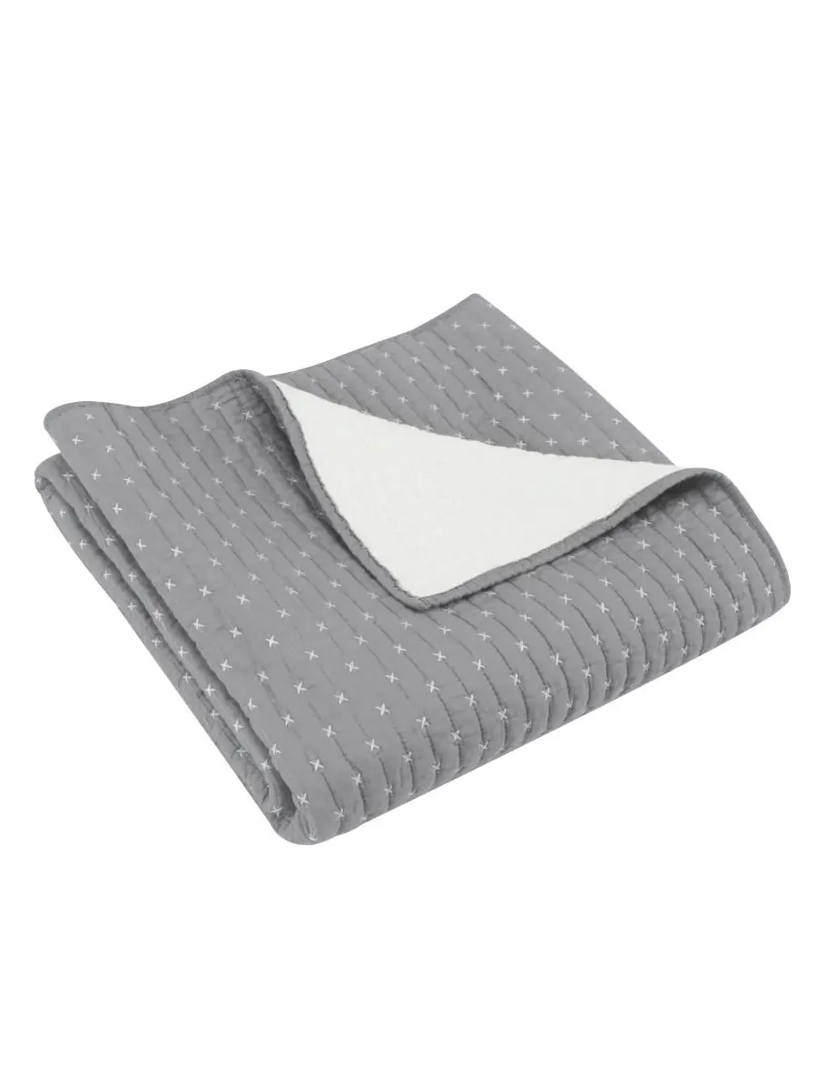 Двустороннее стеганое покрывало с вышивкой крестиком, 127 x 152 см Levtex