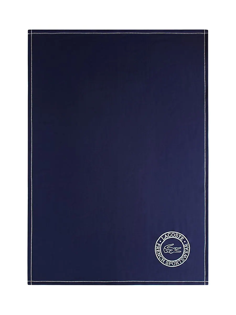Хлопковый плед Lacoste Sportswear, 50 x 70 дюймов Lacoste Home — изображение 2 из 3, темно-синий