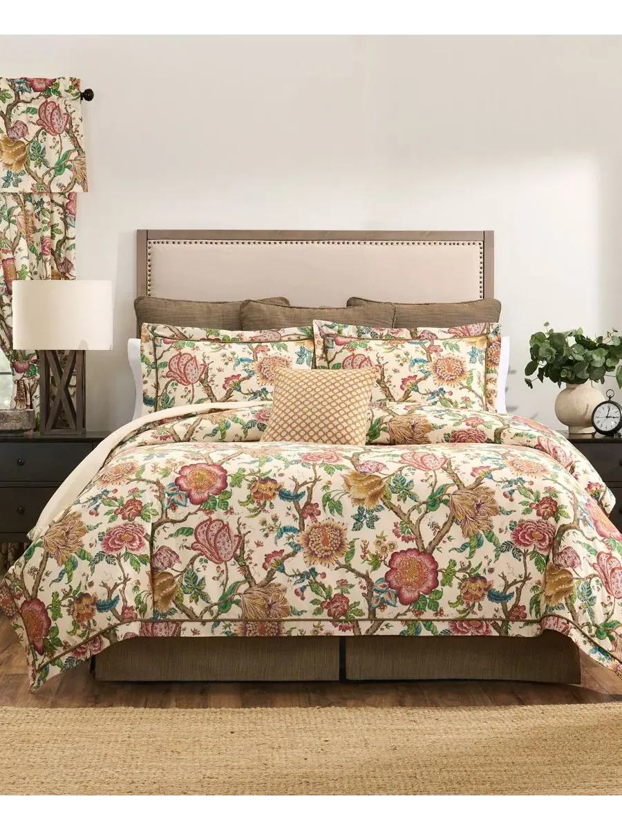 Комплект постельного белья Bronte Floral из 4 предметов, размер King Rose Tree, сливочный