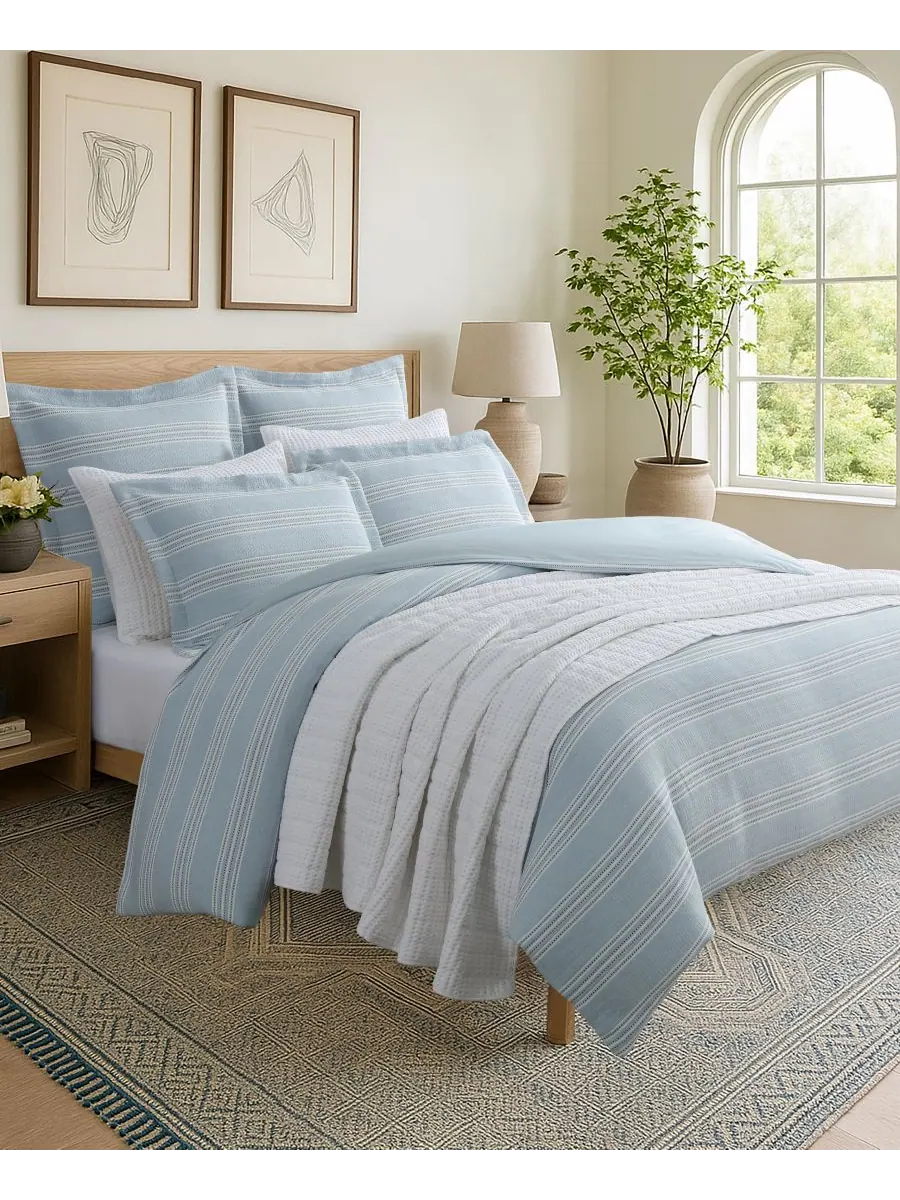 Комплект постельного белья Home Clayton Stripes Textured из 3 предметов, размер Full/Queen Levtex — изображение 2 из 6, синий
