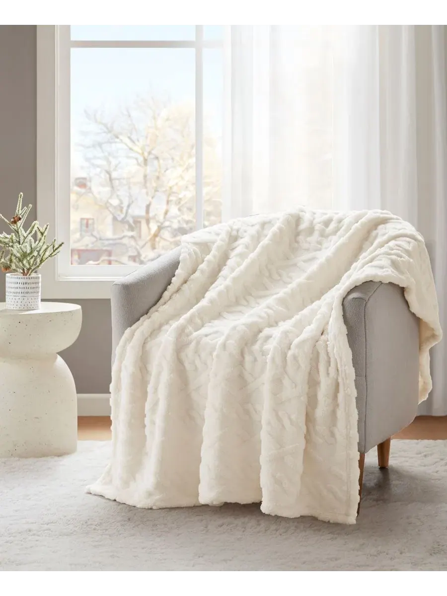 Плед с косами 127×152 см Premier Comfort — изображение 4 из 7, бежевый