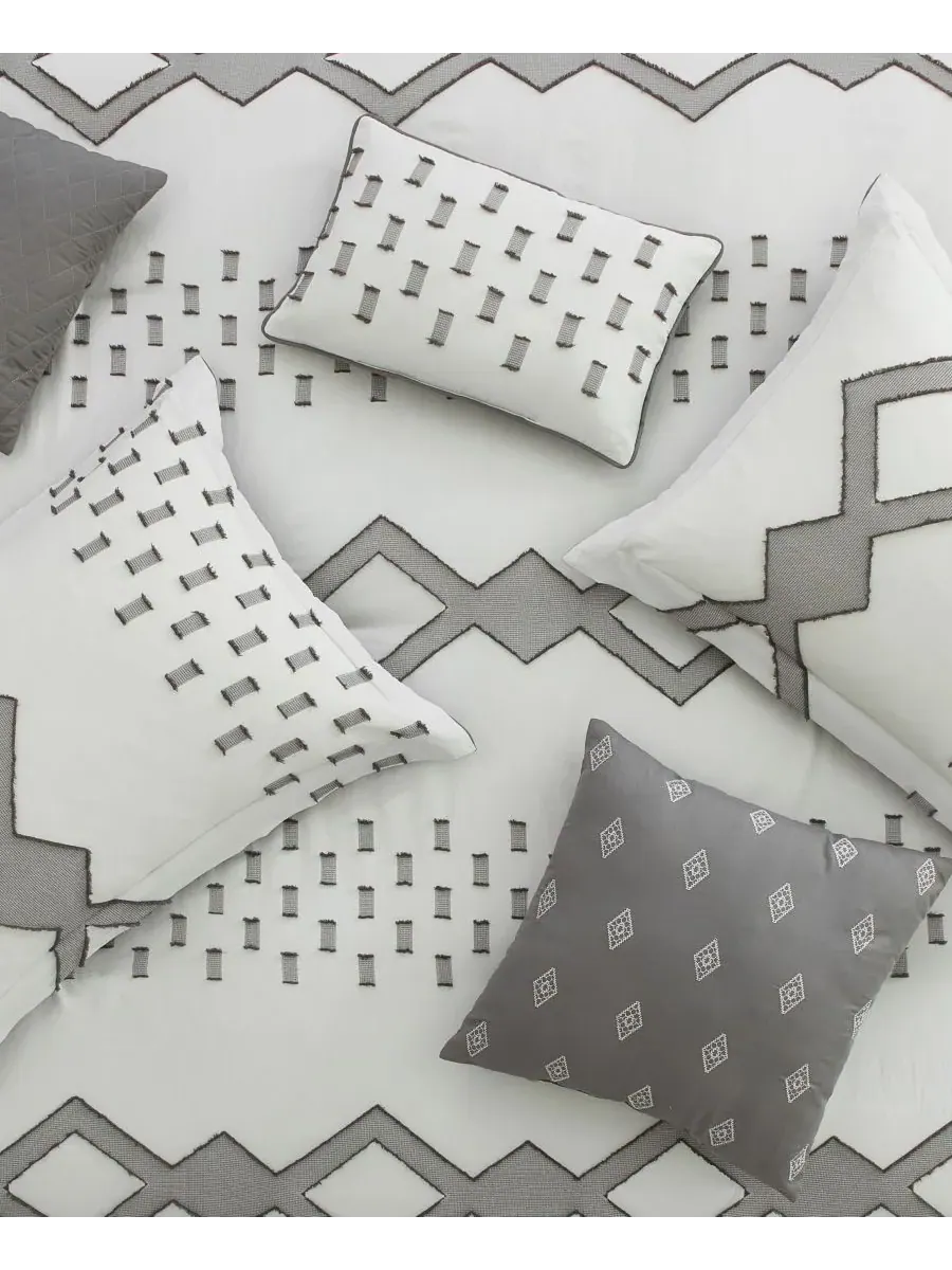 Комплект постельного белья Sanissa Geometric из 7 предметов, размер Queen Stratford Park — изображение 4 из 10, белый серый