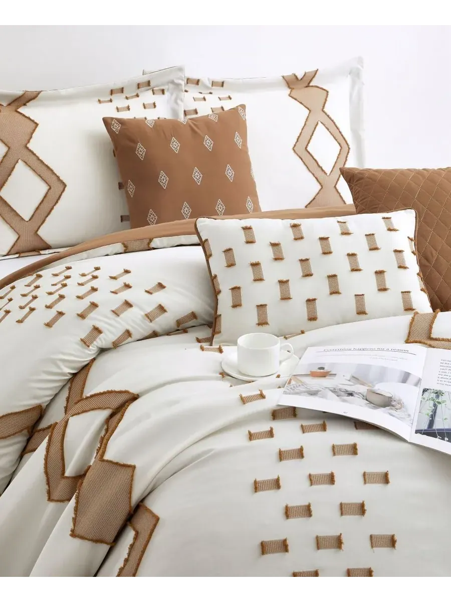 Комплект постельного белья Sanissa Geometric из 7 предметов, размер Queen Stratford Park — изображение 3 из 10, белый