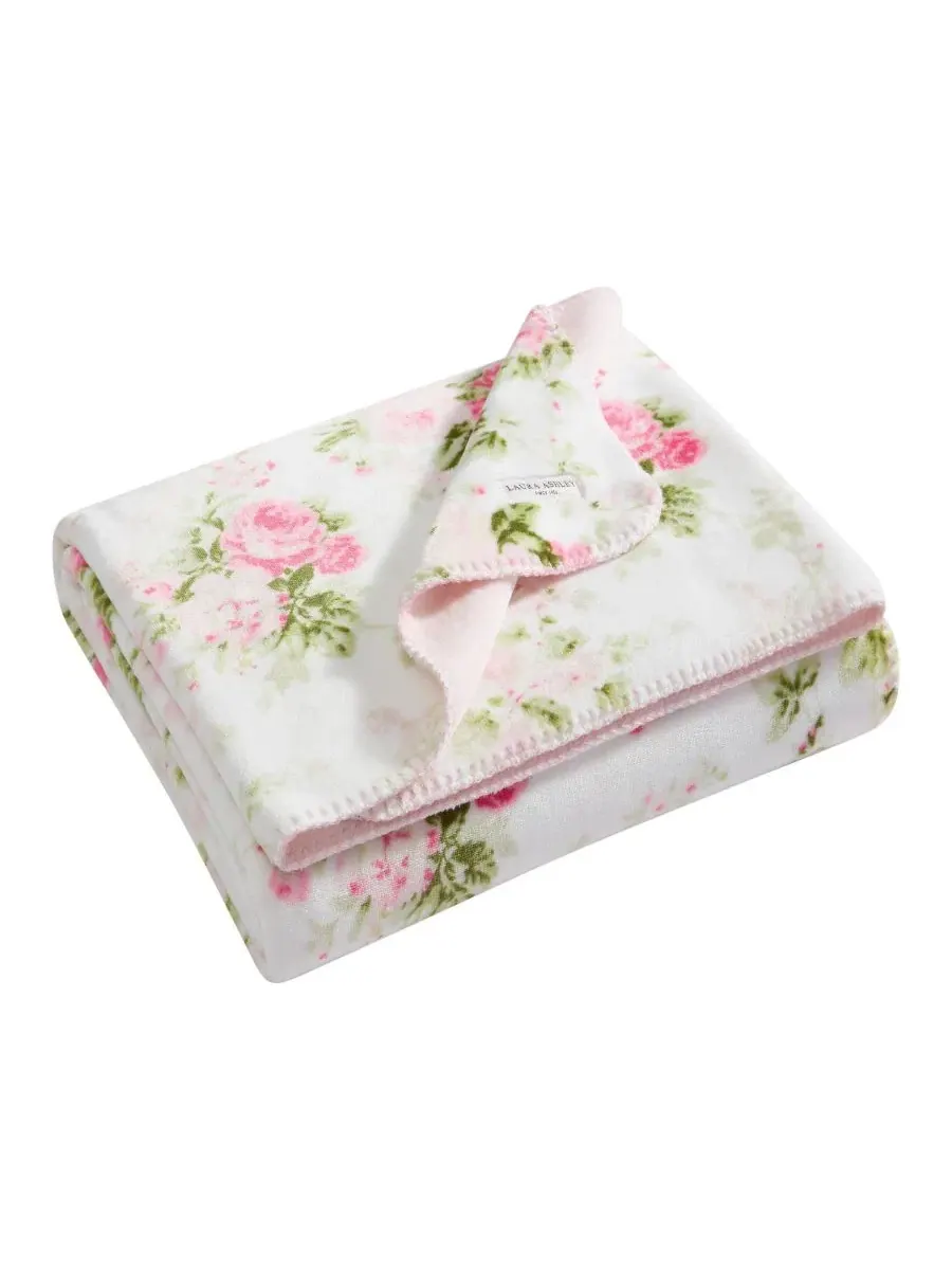 Плед флисовый двусторонний Ashfield Printed Plush Reversible Throw, 178 см × 127 см Laura Ashley — изображение 2 из 4
