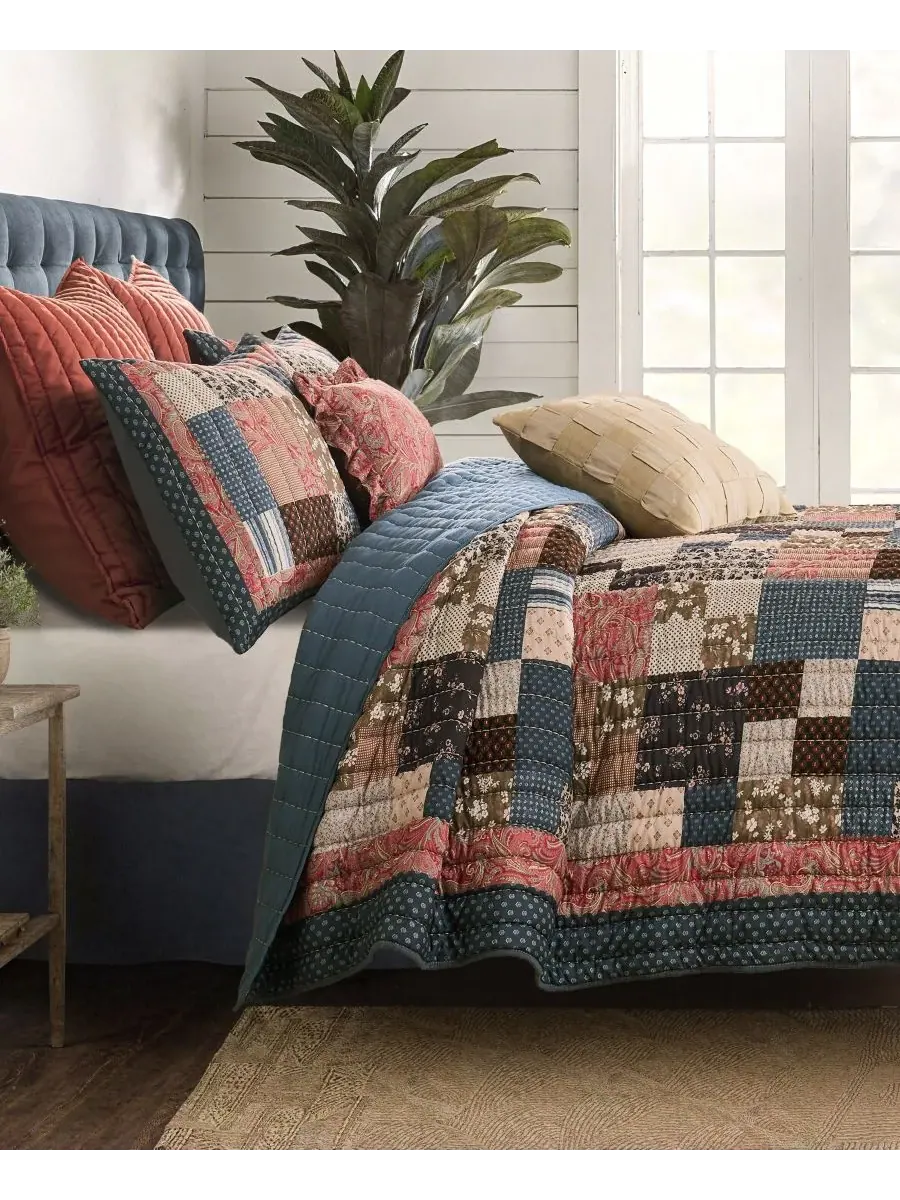 Комплект постельного белья Shiloh Patchwork из 3 предметов, размер King/California King Greenland — изображение 4 из 4