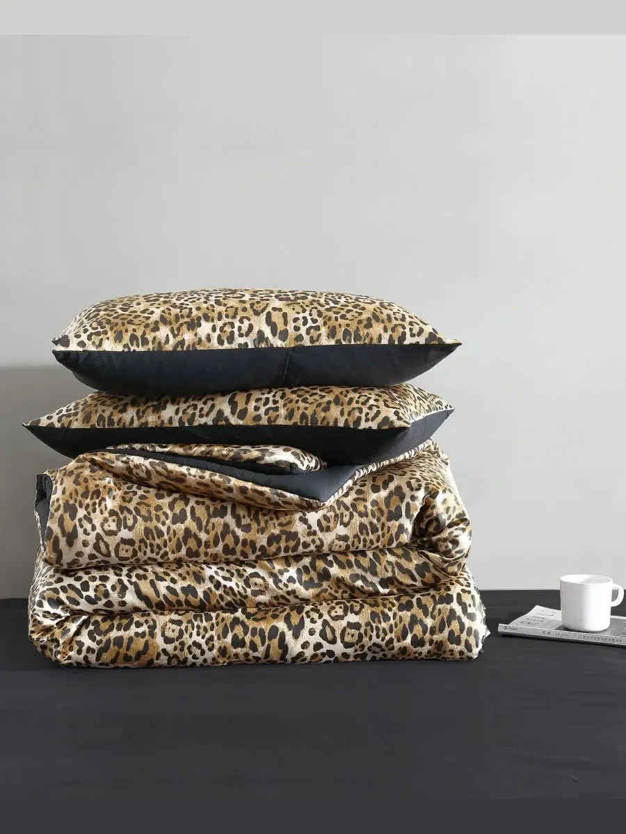 Комплект постельного белья Monica Leopard Satin из 3 предметов, двусторонний, размер Full/Queen — изображение 2 из 8