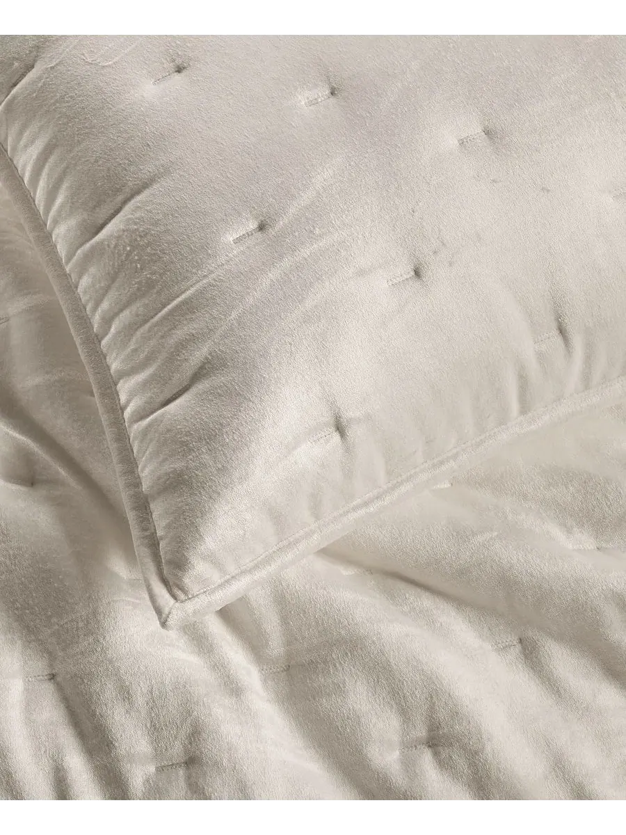 Покрывало-комплект Velvet Plush 3-Piece Coverlet Set, King Hotel Collection — изображение 4 из 7, белый