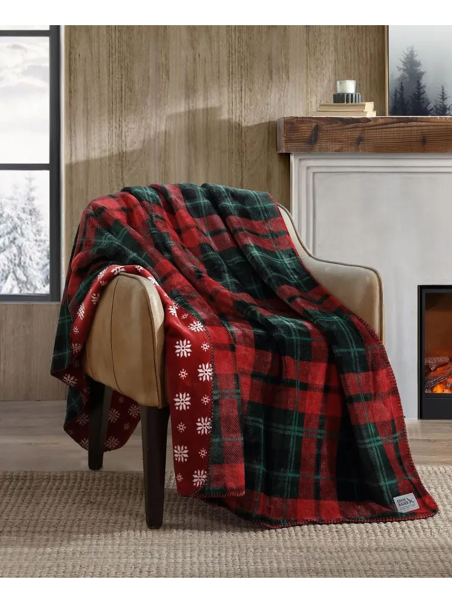 Большой клетчатый фланелевый плед Trailhead, 178 x 152 см Eddie Bauer — изображение 2 из 6, красный/зеленый