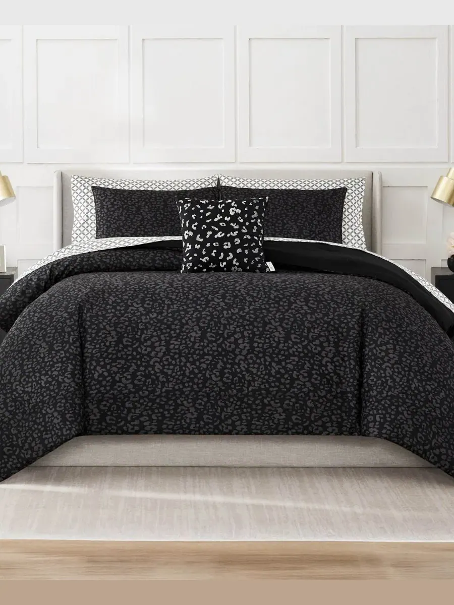Комплект постельного белья Leopard Bed in a Bag, 8 предметов, Queen Nine West